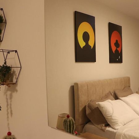 Pine Apartment Tirana Bagian luar foto